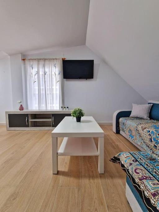 Encantador Duplex Para 6 A 1 Minuto De La Playa Benalmádena Kültér fotó
